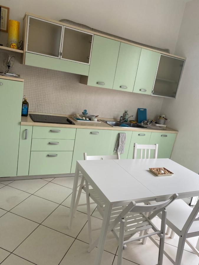 Apartamento Vittoria Marina Di بيتراسانتا المظهر الخارجي الصورة